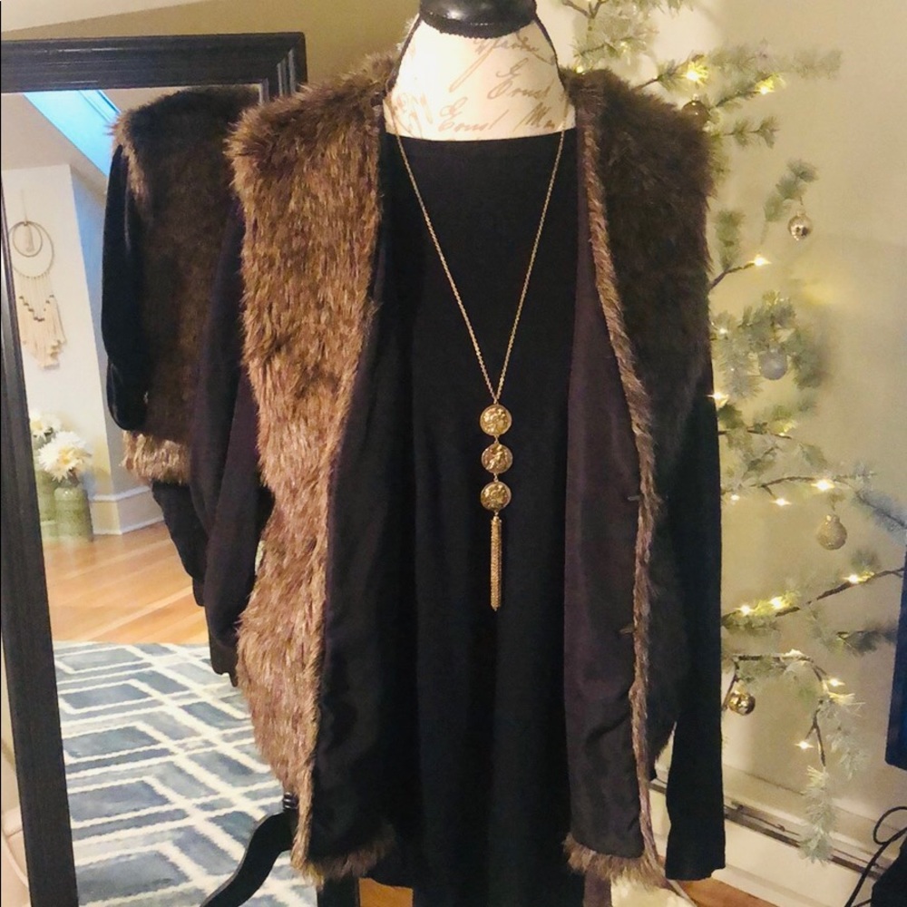 JACK by BB DAKOTA ✨ Faux Fur Vest